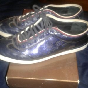 Gucci sneakers